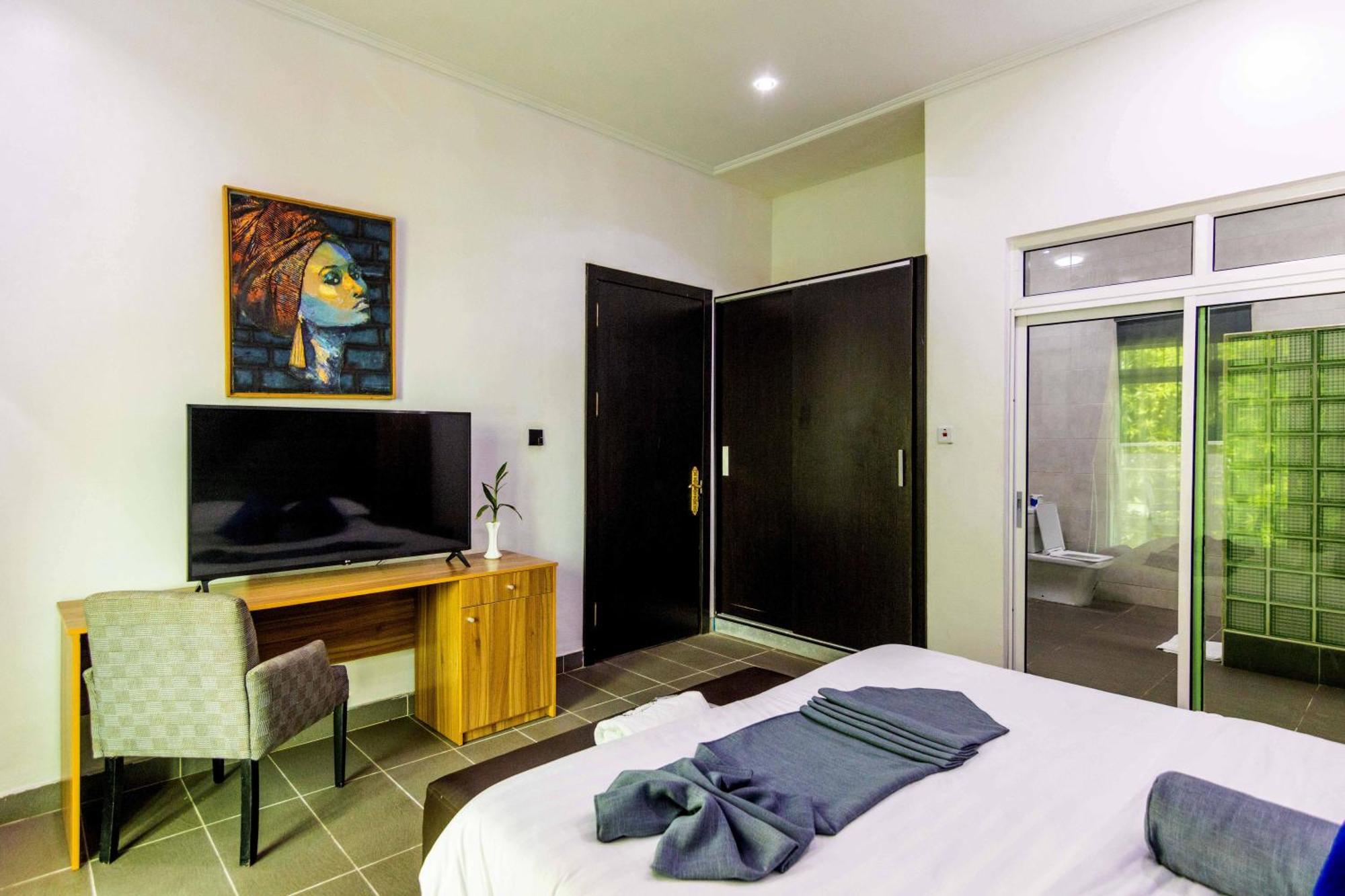 Hotel Nelson Mandela Gardens Okpanam Exterior foto